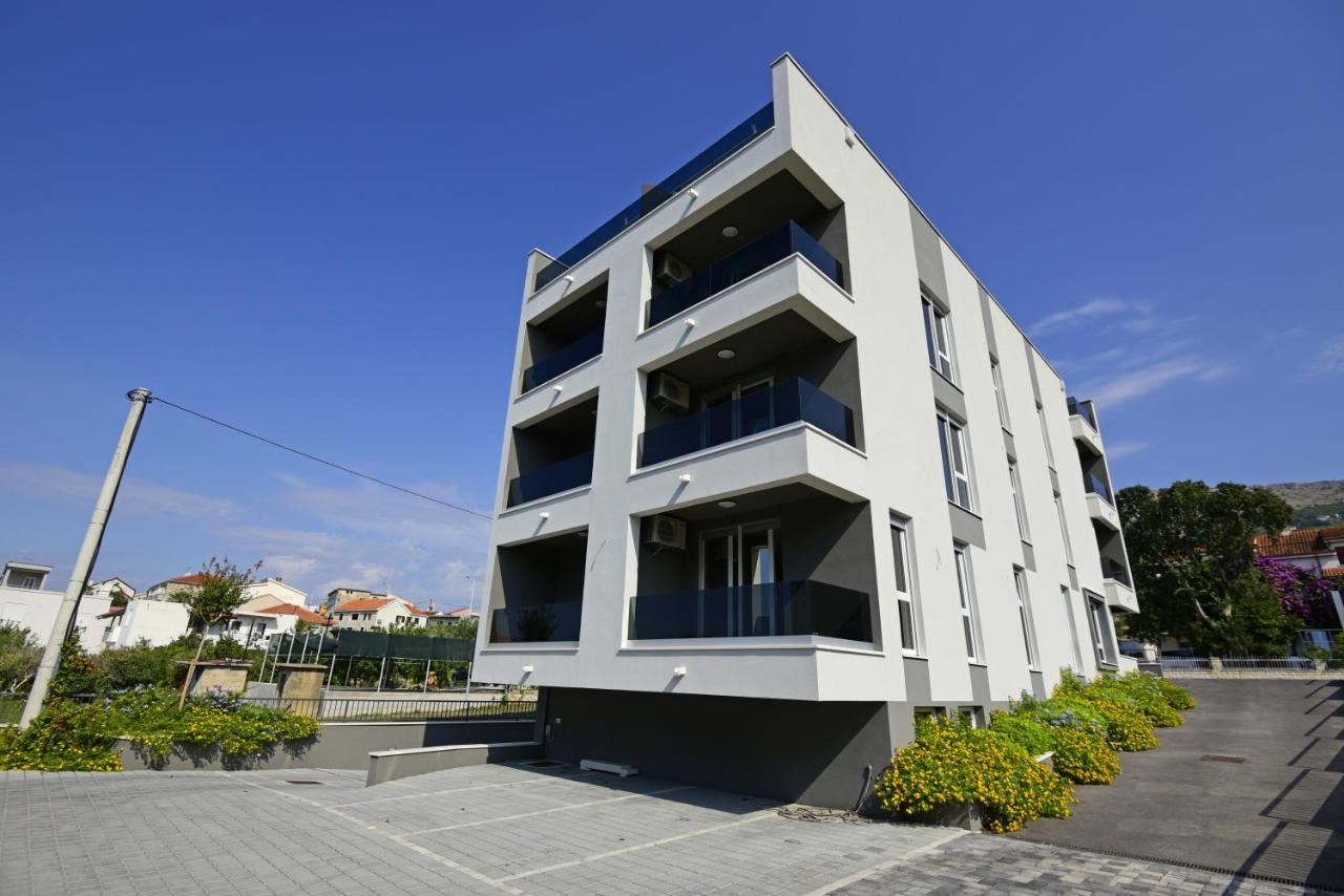 Apartments Adriatic Подстрана Экстерьер фото