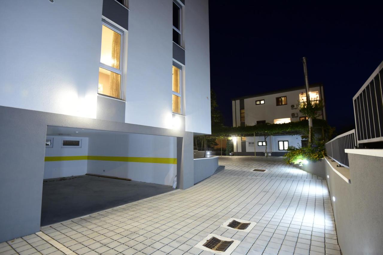Apartments Adriatic Подстрана Экстерьер фото