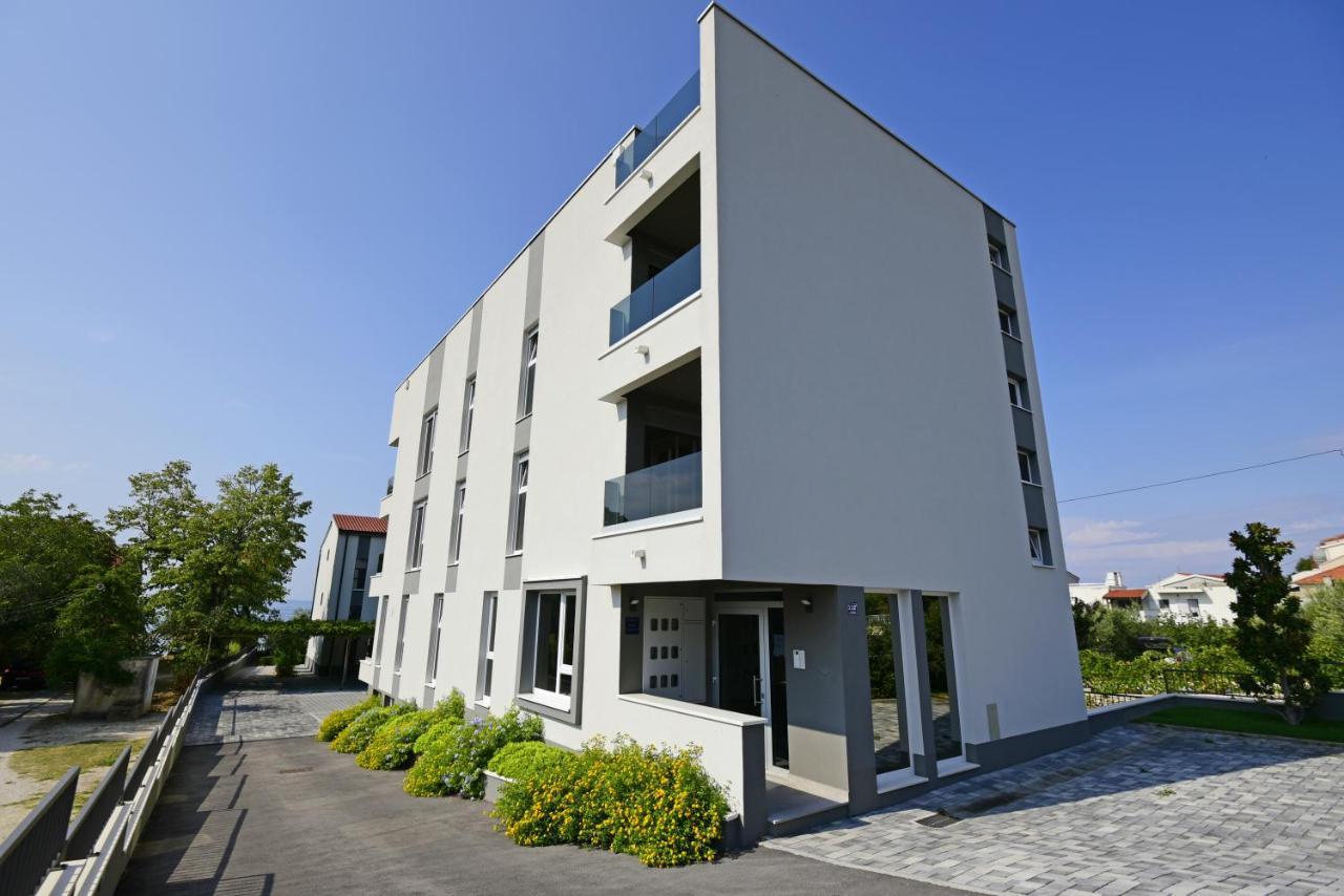 Apartments Adriatic Подстрана Экстерьер фото