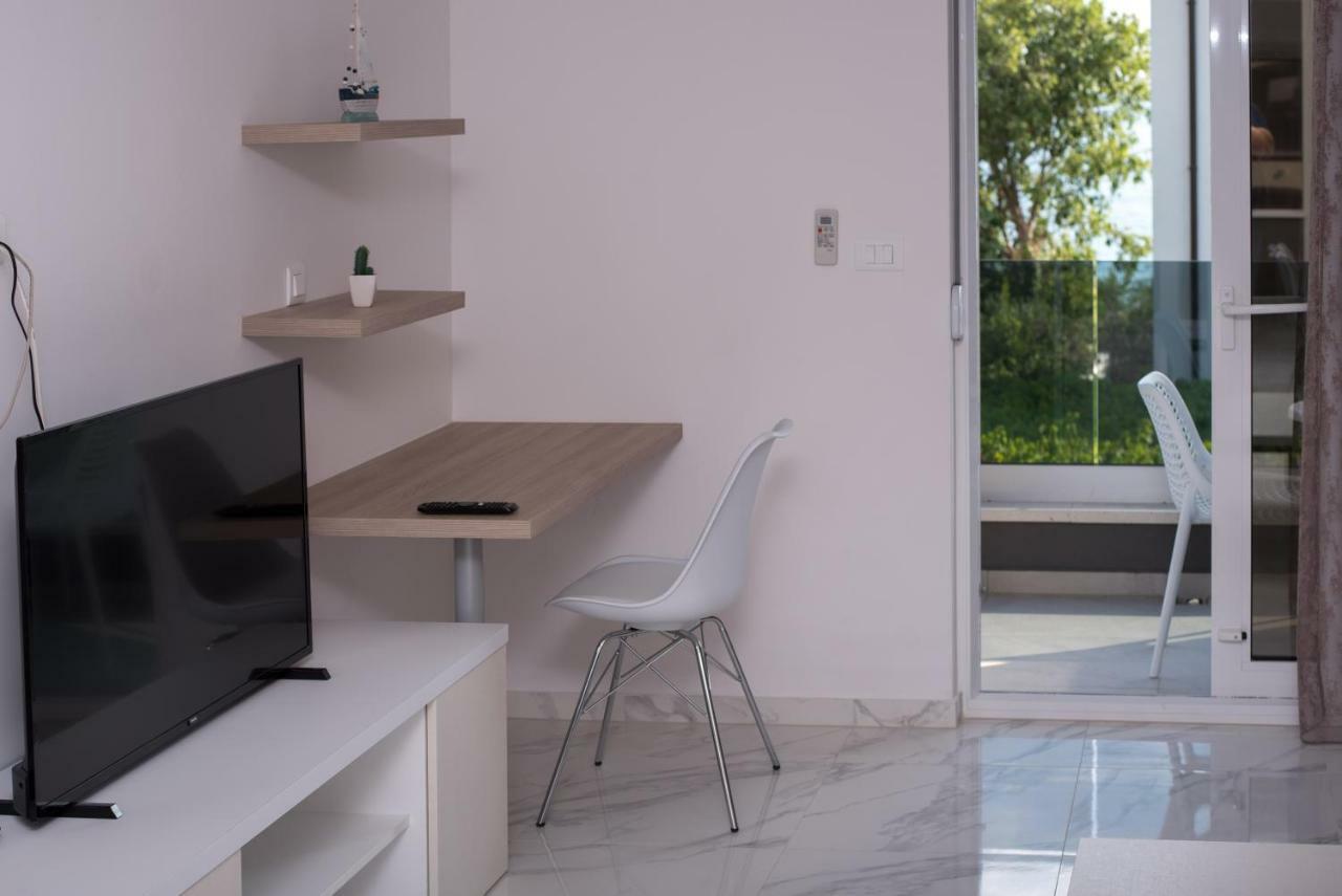 Apartments Adriatic Подстрана Экстерьер фото