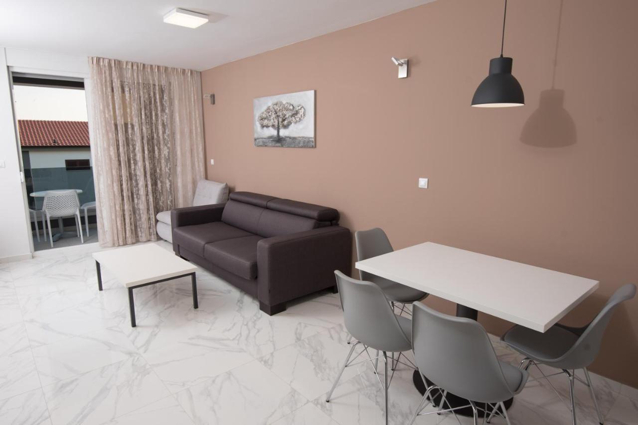 Apartments Adriatic Подстрана Экстерьер фото