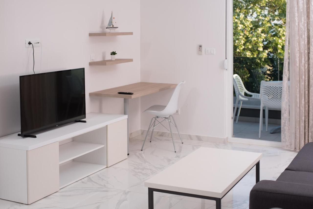 Apartments Adriatic Подстрана Экстерьер фото